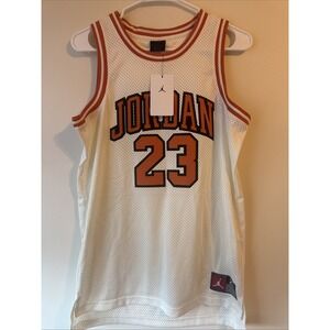 Michael Jordan Jersey Youth XL Age 13-16 Stitched